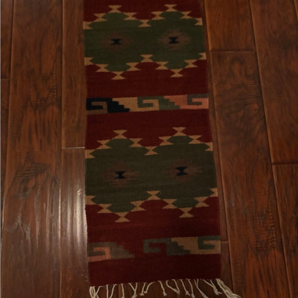 Handmade long rug - Picture 3 of 5